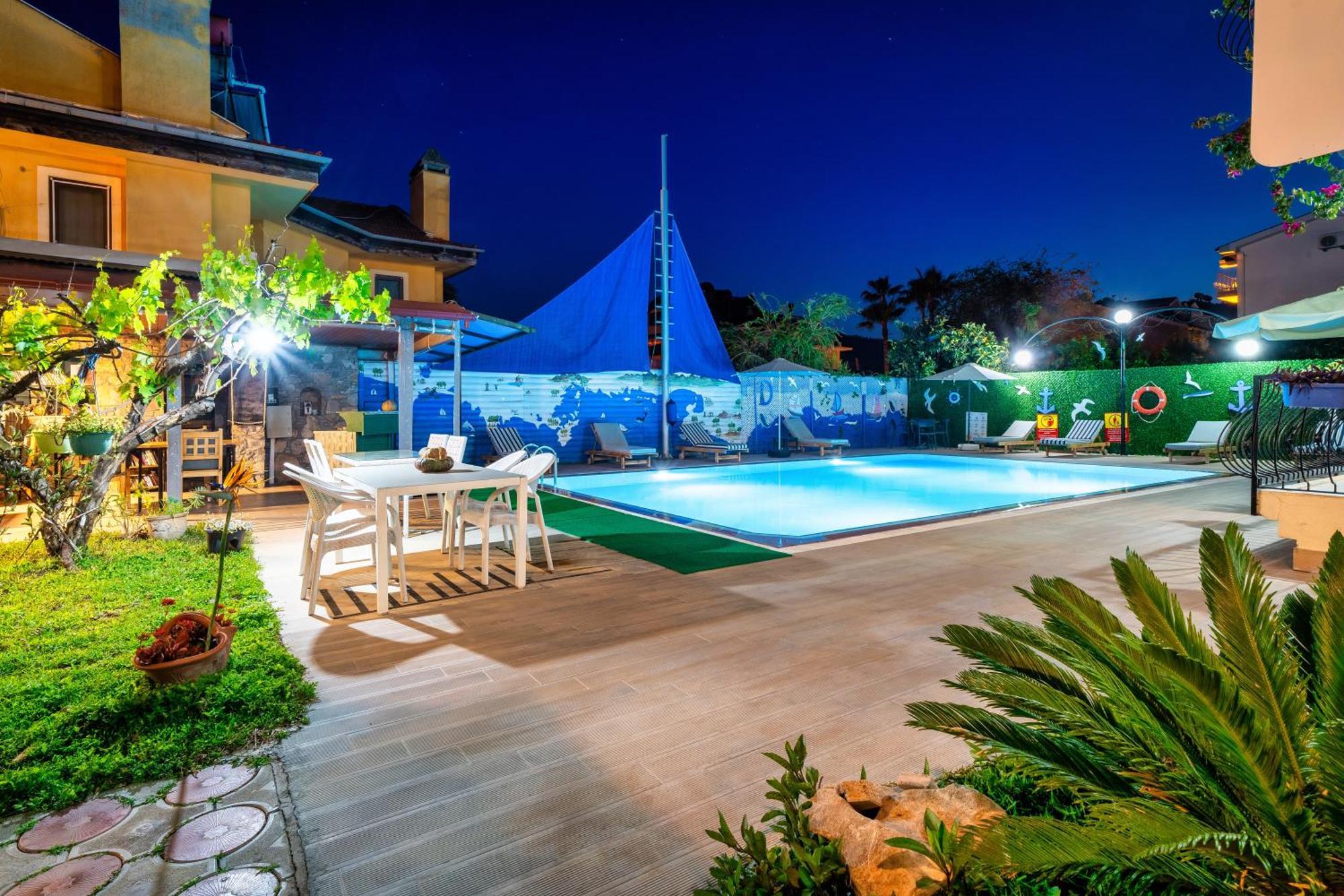 Dedeminn Garden Hotel Гёчек Экстерьер фото